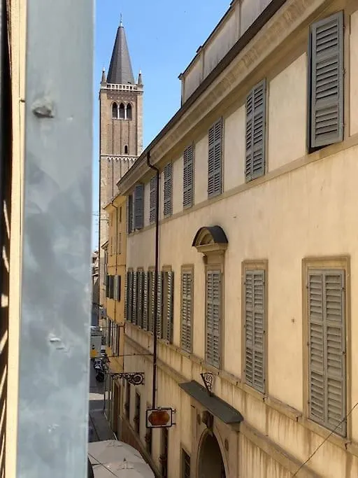 Le Finestre Sul Borgo 1 Apartment Parma